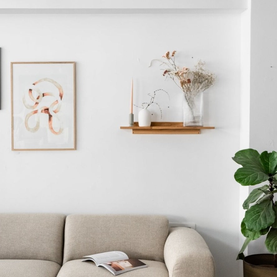 מדריך לתליית פריטים בבית: כיצד לקבוע את הגובה הנכון?