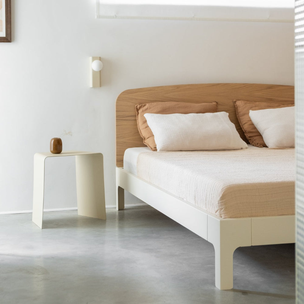 ZEN – שולחן צד מינימליסטי ZEN – שולחן צד מינימליסטי