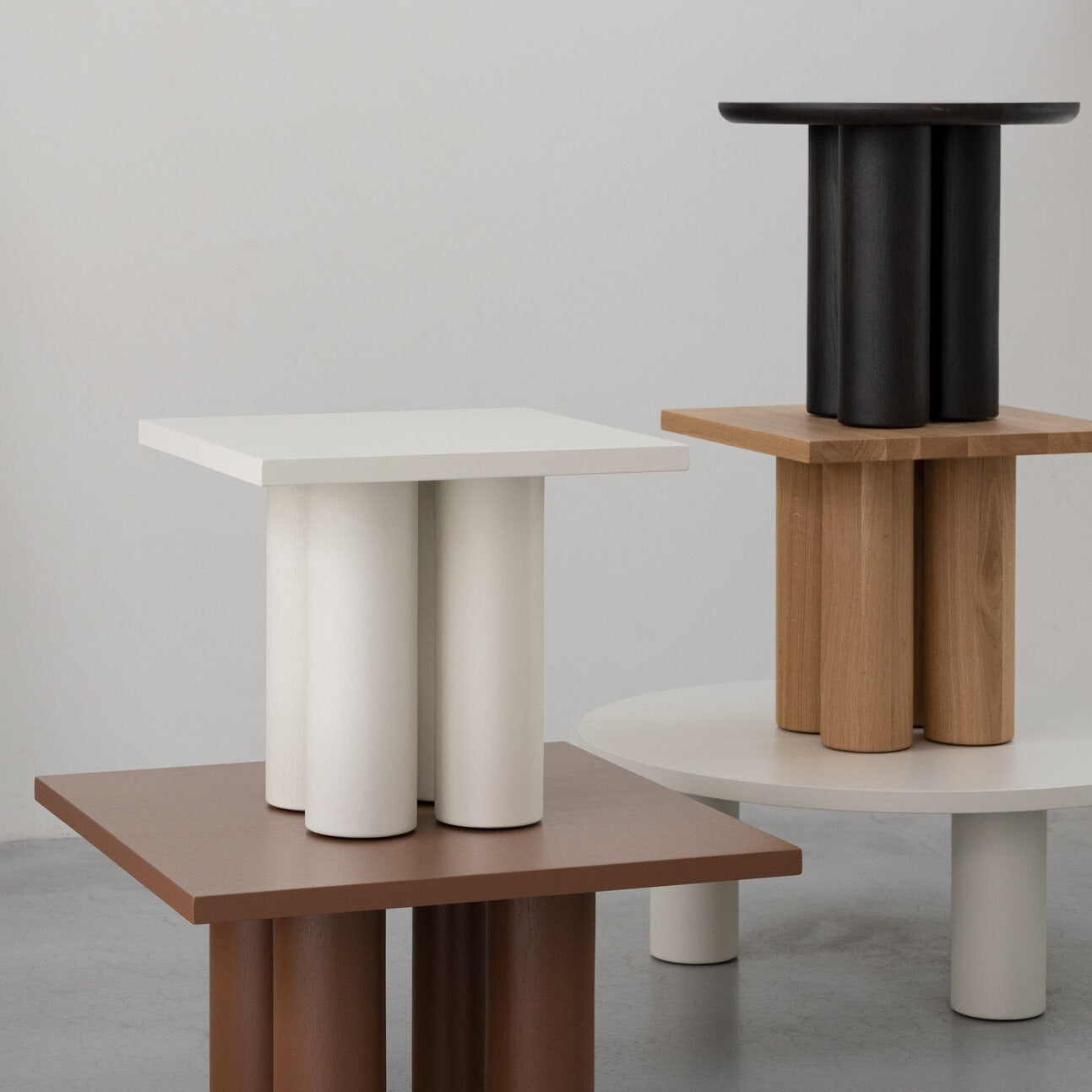 שולחן PILLAR