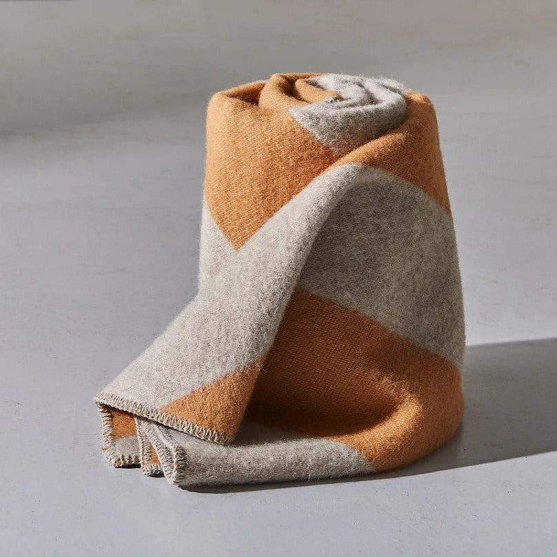 שמיכת Parru wool שמיכת Parru wool