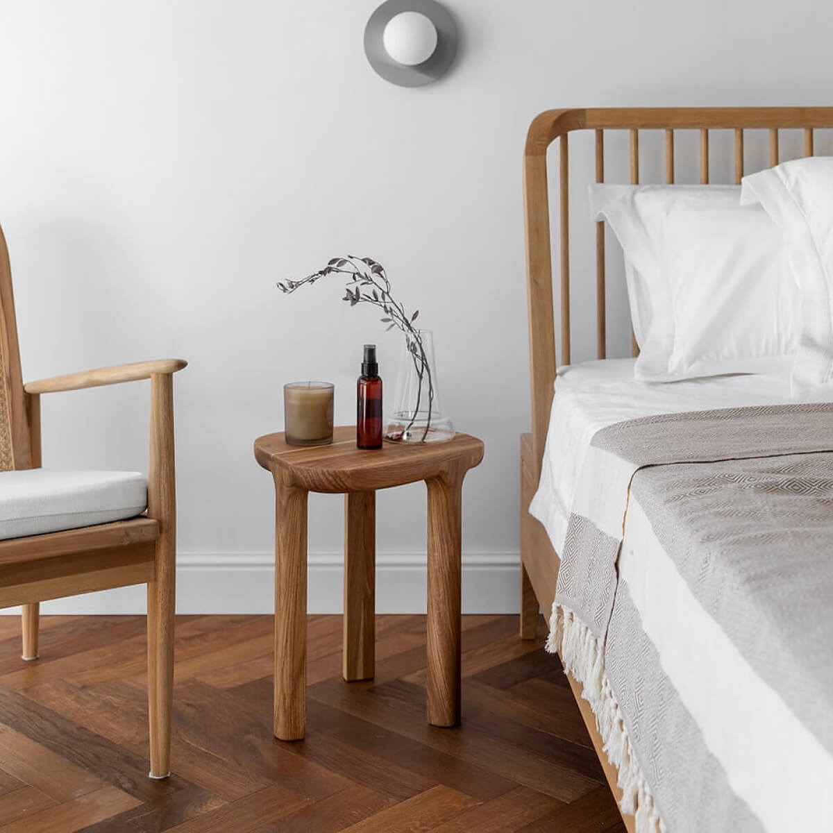 שולחן צד AMORPH שולחן צד AMORPH