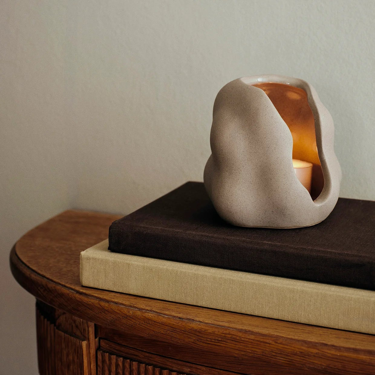 HEKLA מעמד לנר